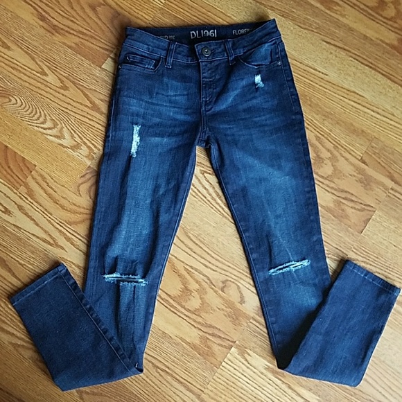 DL1961 Denim - DL1961 SZ 25 distressed skinny jeans